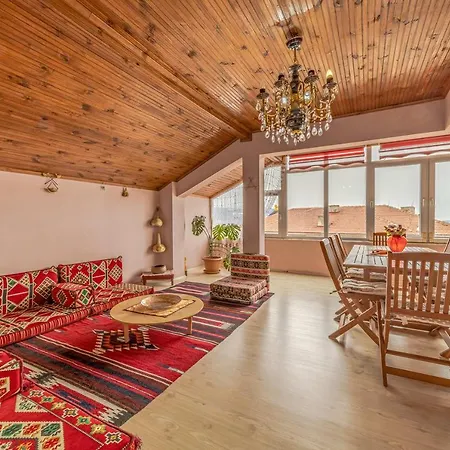 Spacious Duplex Near Sapanca Lake With Calming View *